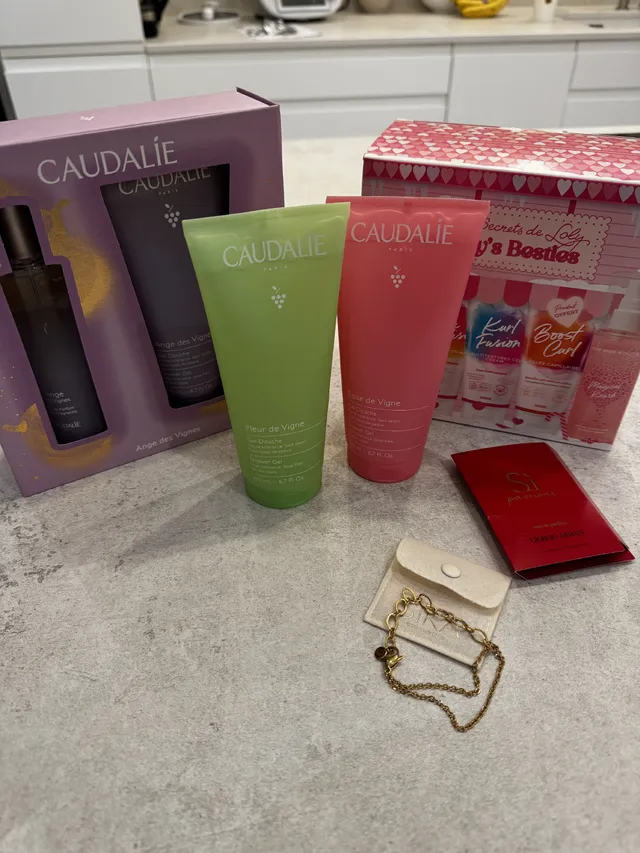 Trop bizarre !? Certaines commandes mettent 15 jours à