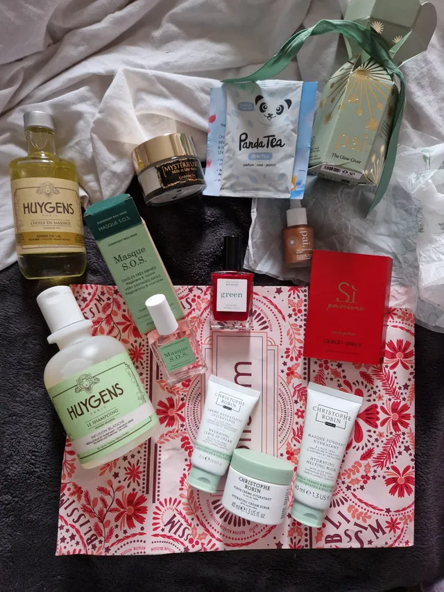 hello les filles, j'espère que vous allez bien ? moi j'ai a