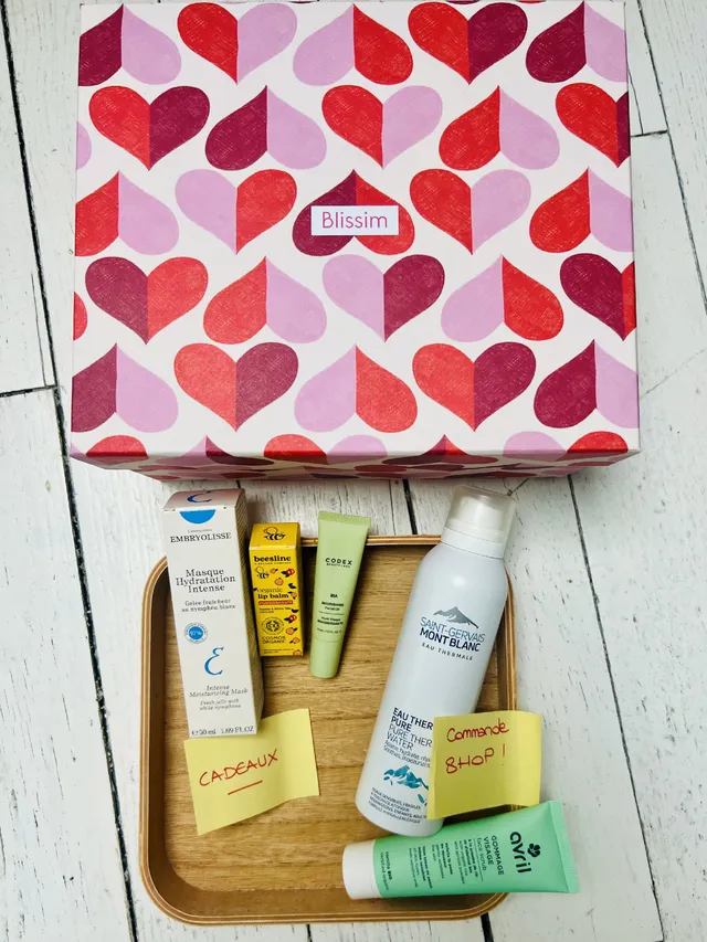 Hello les filles, Je viens de récupérer ma commande