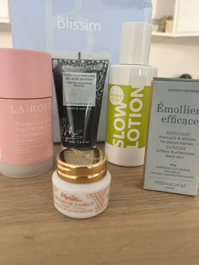 J'ai passé commande il y a plusieurs jours et je suis trop