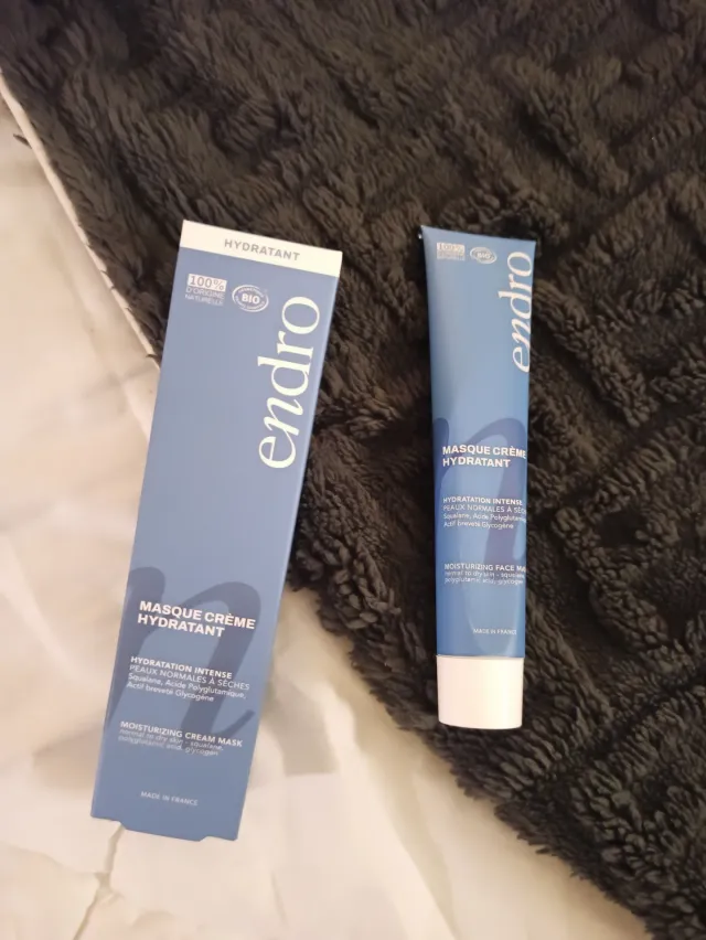 Je suis ravie de ce masque que j'utilise une fois par