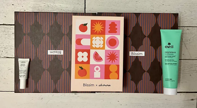 Hello les filles, Commande passée sur le shop Blissim…