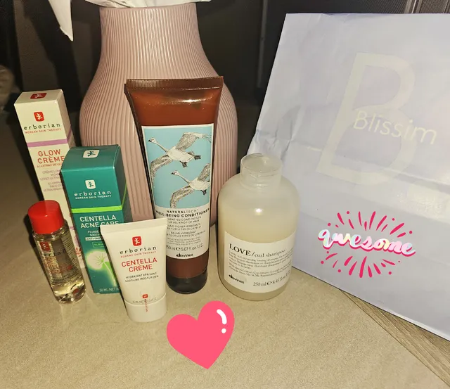 TA DAAAA Elle est là, déballée et sa destinataire ne tient