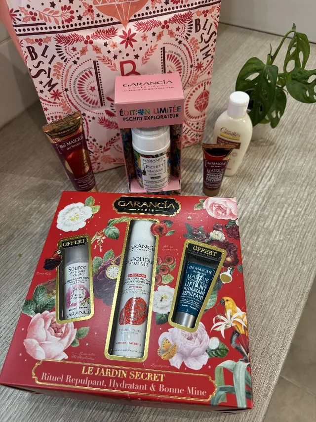 Une commande 100 % Garancia: -le coffret avec la crème