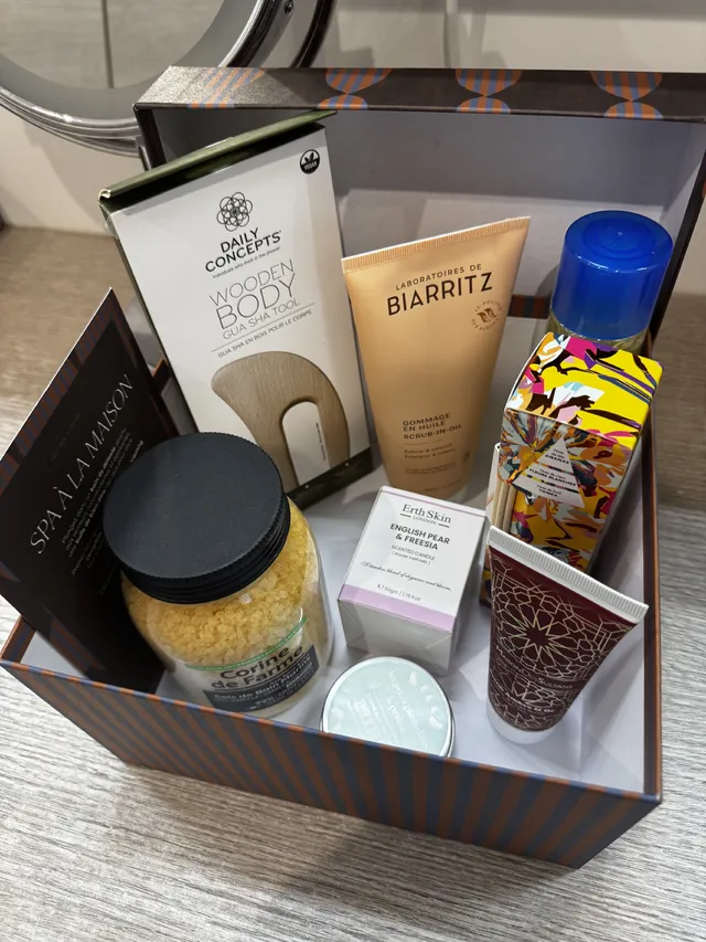 Voici l'EL Spa de la belle-mère....les commandes sont