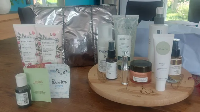 ca y est jai recu tres rapidement ma commande sur le shop de