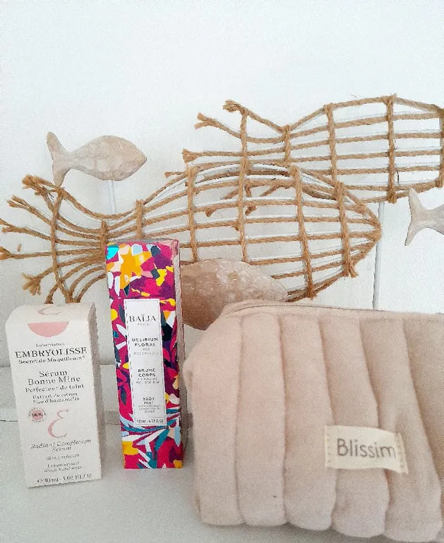 Petite commande reçue đ„° Ayant terminĂ© le soin Blush de peau