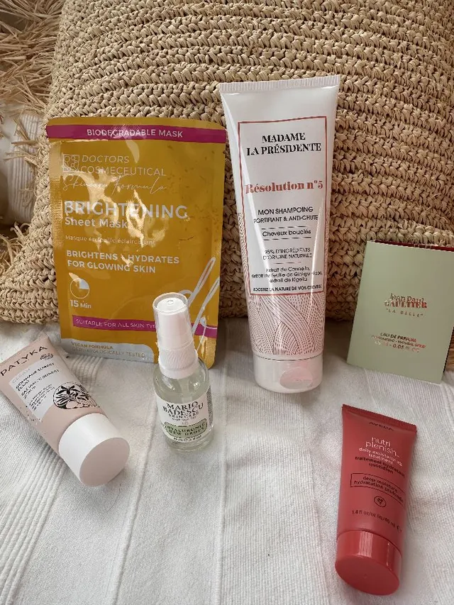 đpetite commandeđ JÂŽai recommandĂ© mon shampoing fortifiant