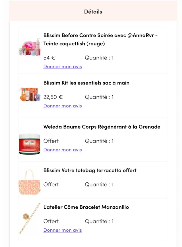 Hello les filles, J’ai craqué pour « La trousse avec des