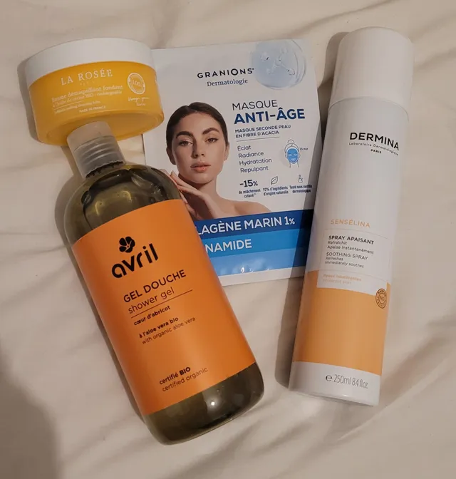 Commande réceptionnée aujourd'hui !! Trop contente 🤩 le