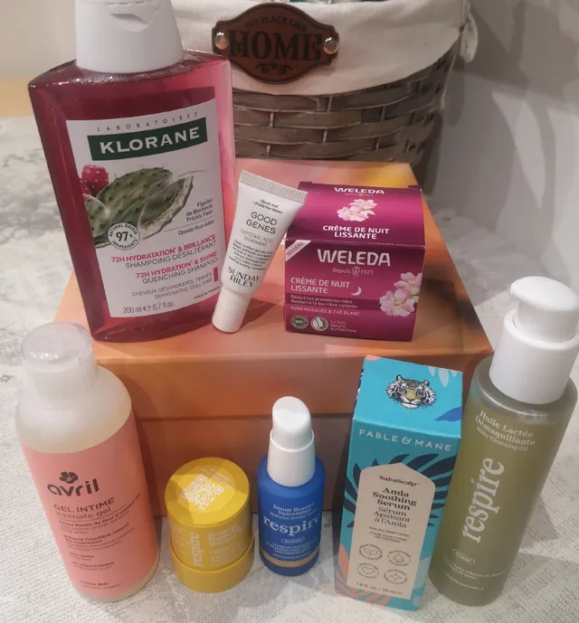 Petite commande qui accompagnait L'EL anti âge avec plein de