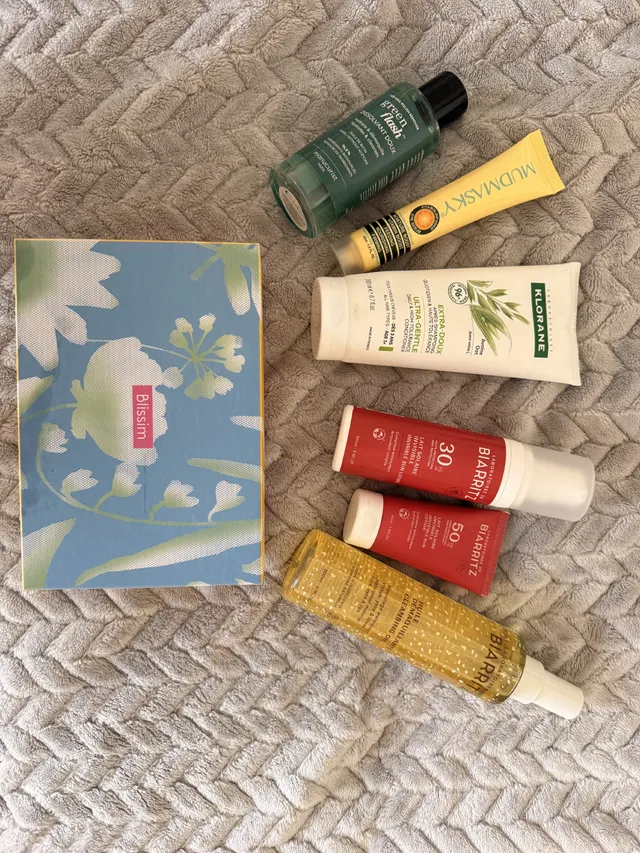 Ma dernière commande est arrivée! J’ai pris : ✨dissolvant